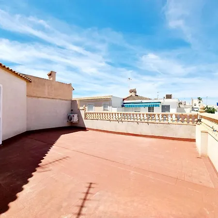 בית הארחה Elegant Just 7 Minutes From The Beaches Of טורבייחה